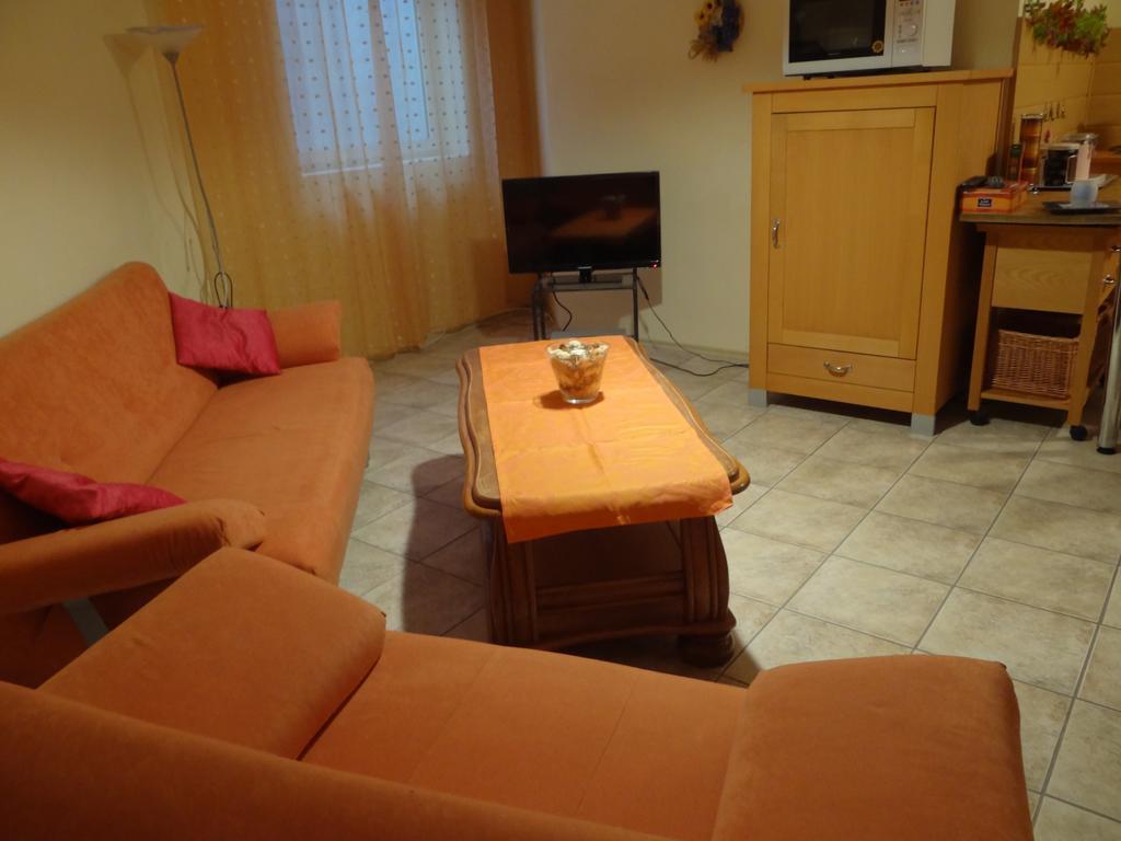 Ferienwohnung Am Nurburgring Welcherath Room photo